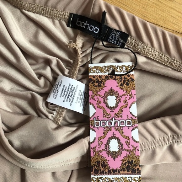 Boohoo Bum Boosting Flare Pant *NWT* - Picture 4 of 4